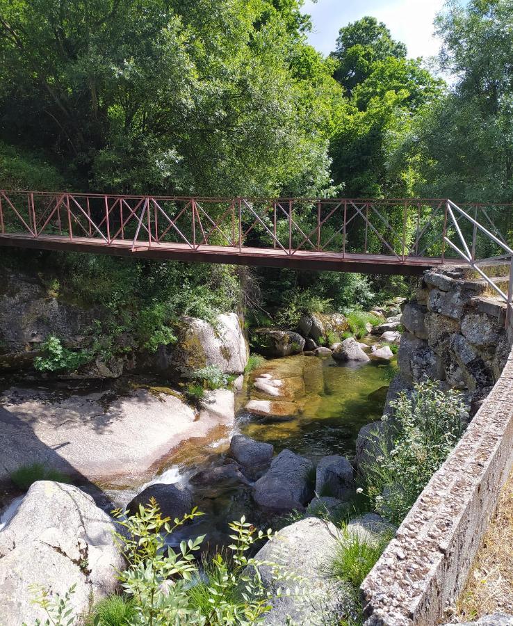Abrigo Do Cabecinho - Serra Da Estrela Cortes do Meio Esterno foto