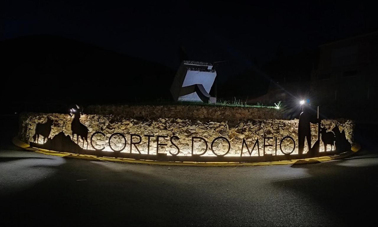 Abrigo Do Cabecinho - Serra Da Estrela Cortes do Meio Esterno foto