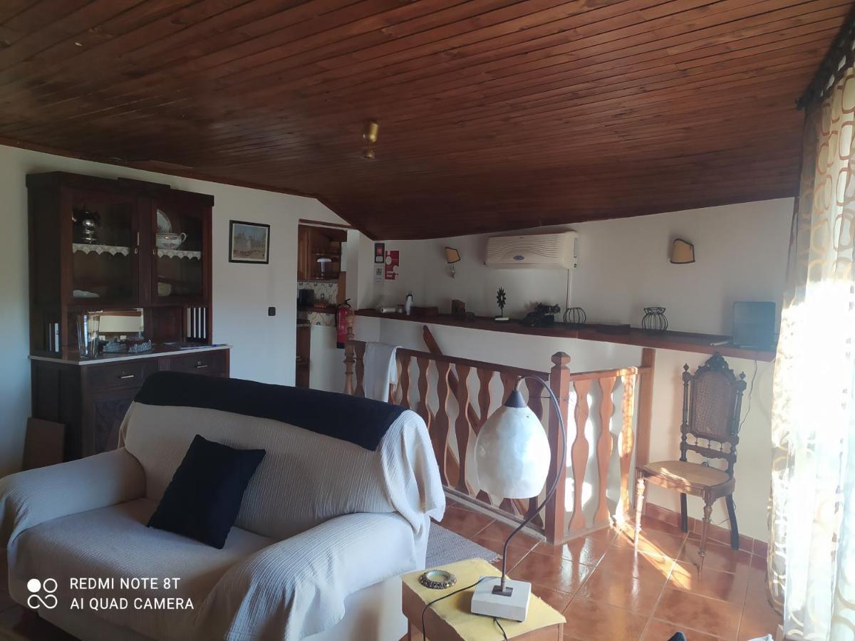 Abrigo Do Cabecinho - Serra Da Estrela Cortes do Meio Esterno foto