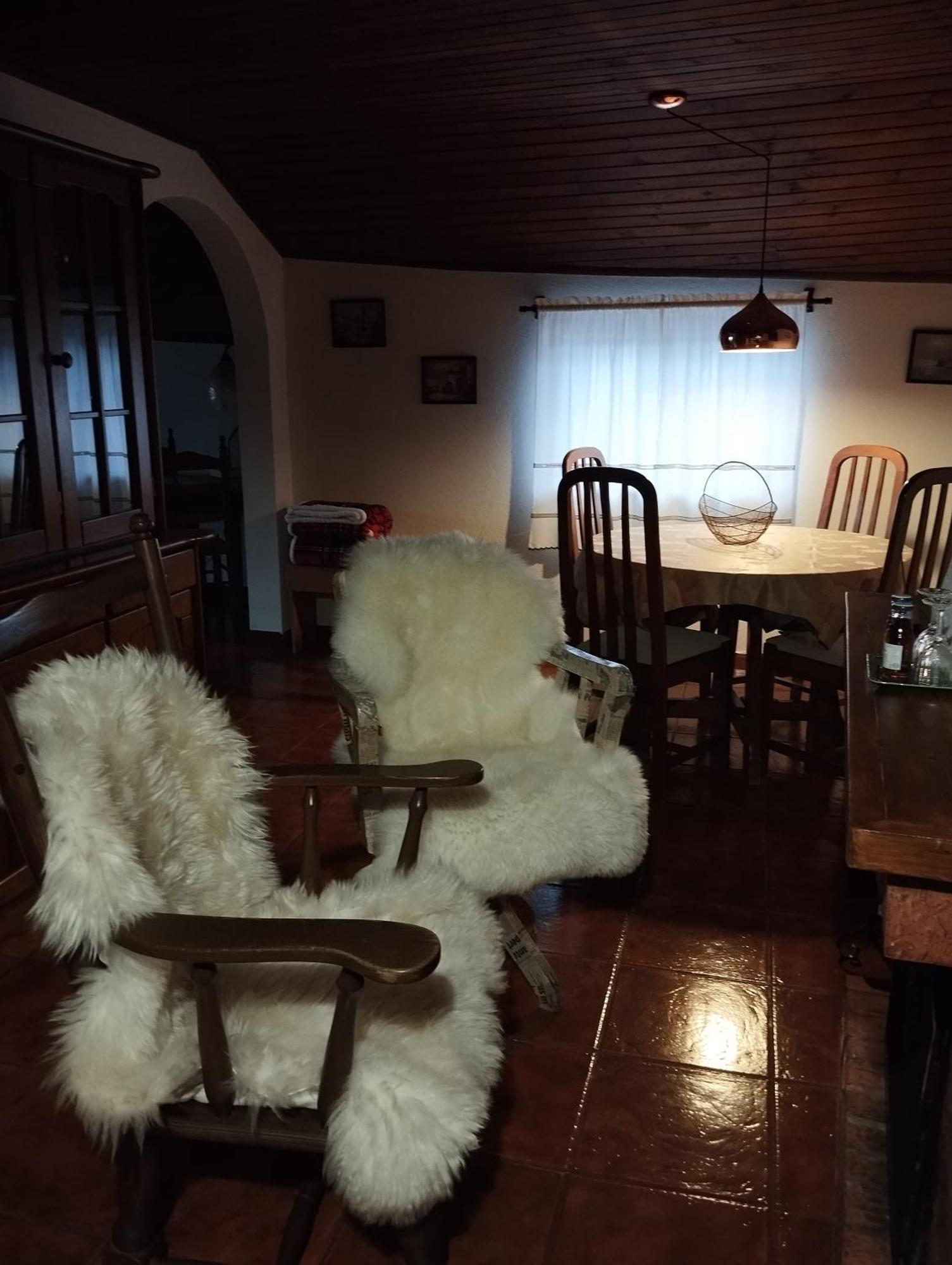 Abrigo Do Cabecinho - Serra Da Estrela Cortes do Meio Esterno foto